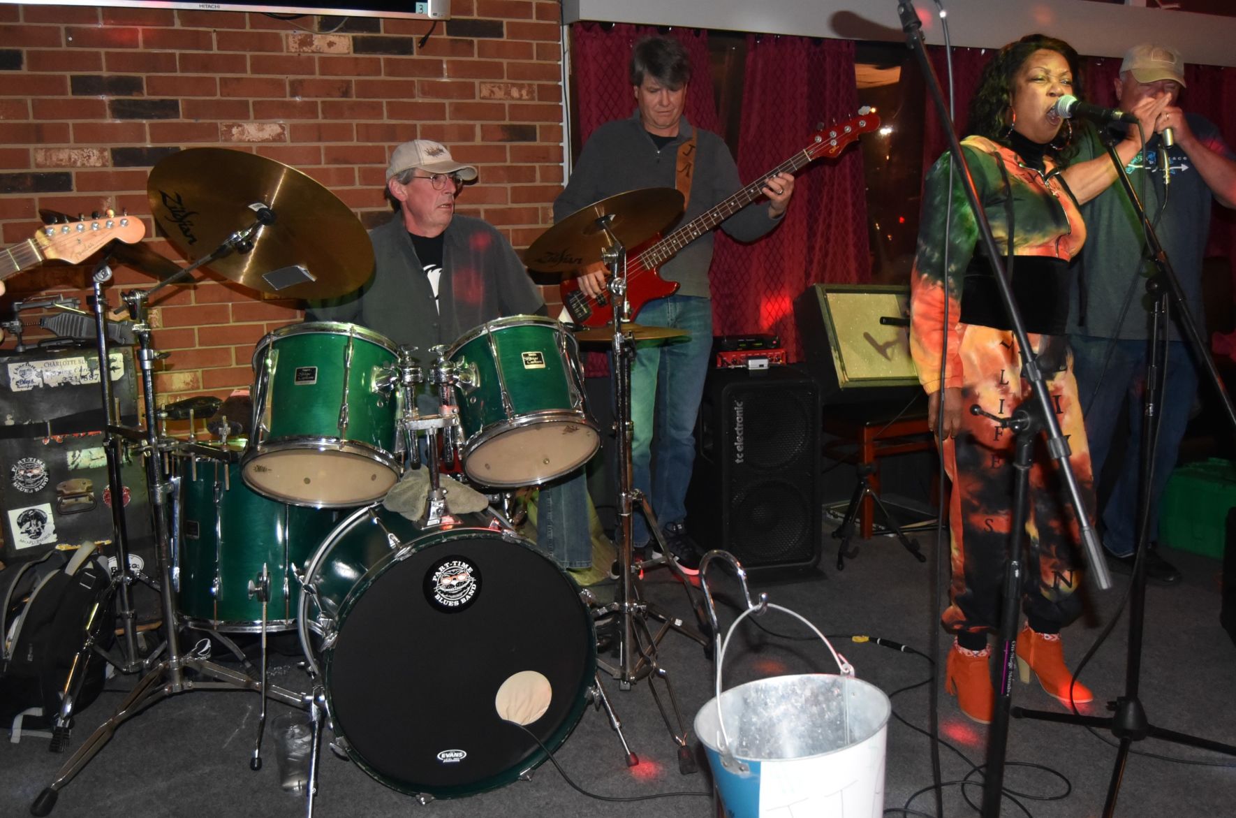 Hoppin Nov. 15 (20).JPG